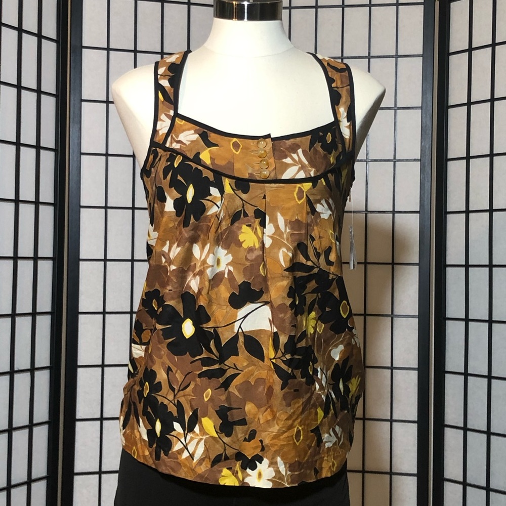 Kenzie fully lined floral print top. Size 4